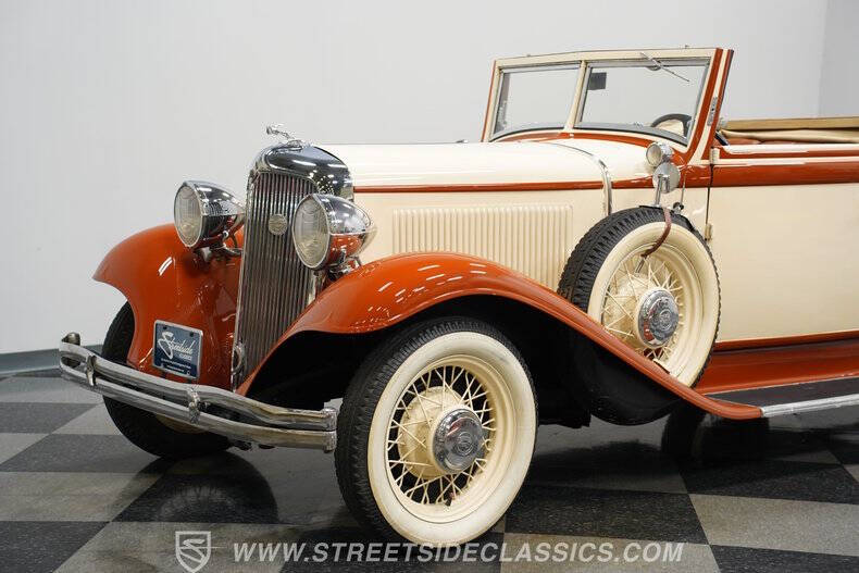 1932 Chrysler Cirrus