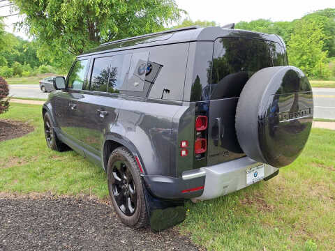 2023 Land Rover Defender 110 SE