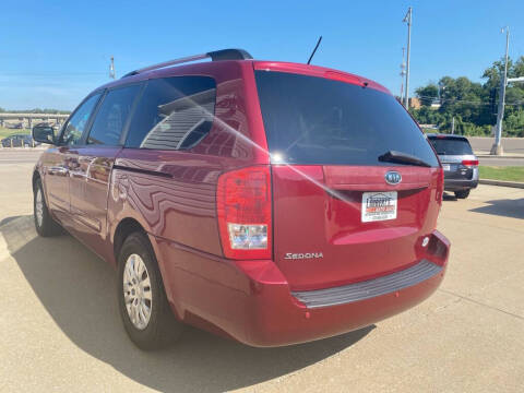 2012 Kia Sedona LX
