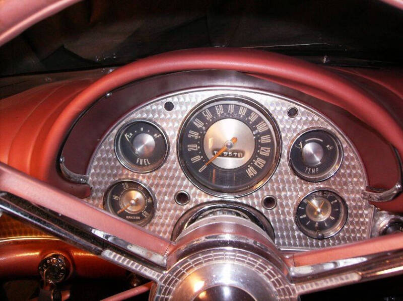 1957 Ford Thunderbird