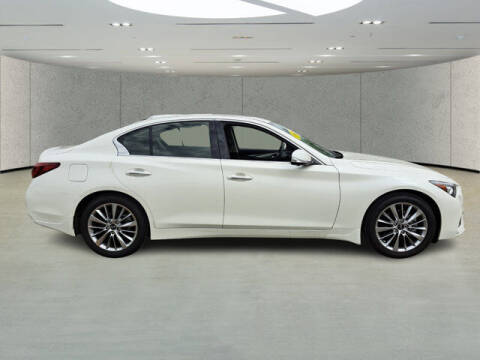 2023 Infiniti Q50 Luxe