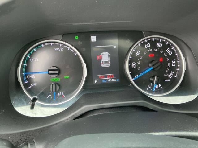 2022 Toyota RAV4 Hybrid XLE Premium