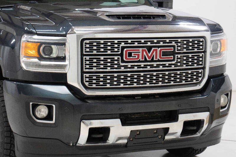 2019 GMC Sierra 3500HD Denali