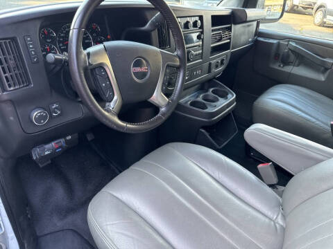 2018 GMC Savana 2500