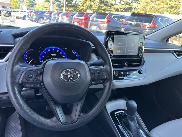 2022 Toyota Corolla Hybrid LE