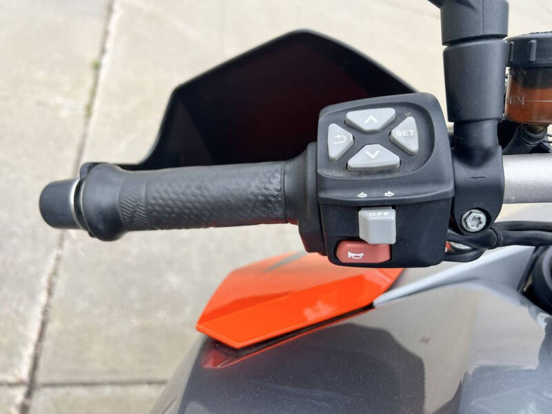 2017 KTM 1290 Super Duke GT