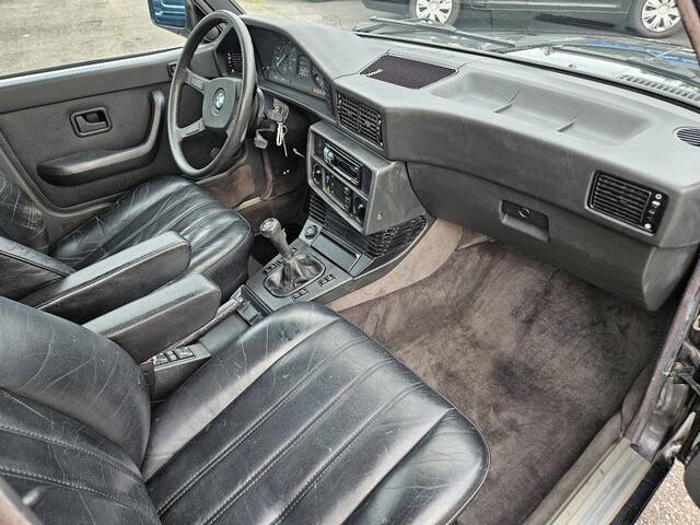 1988 BMW 5 Series 528e