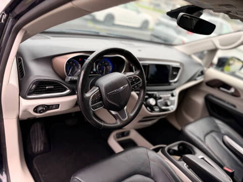 2019 Chrysler Pacifica Touring L Plus