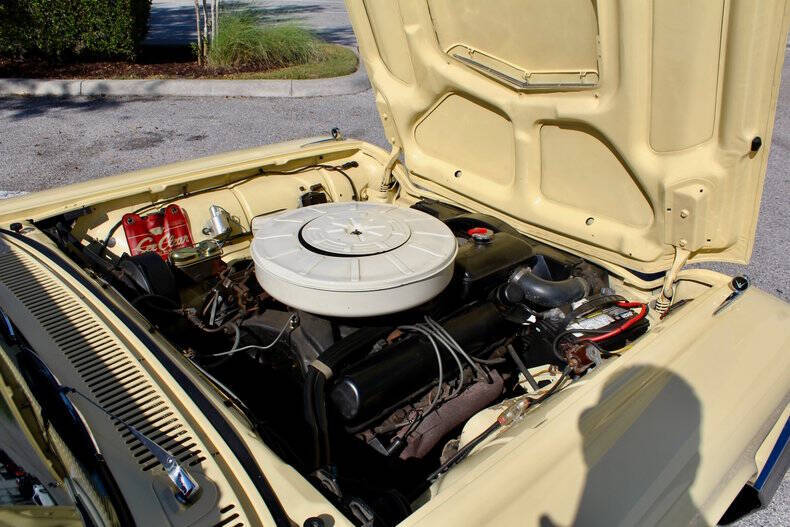 1959 Ford Thunderbird