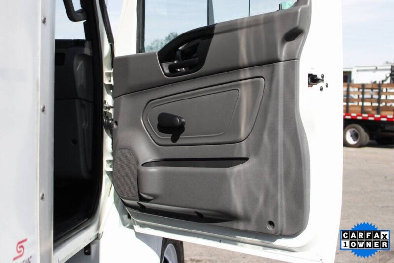 2022 International MV607