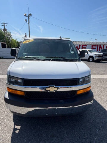 2022 Chevrolet Express 2500