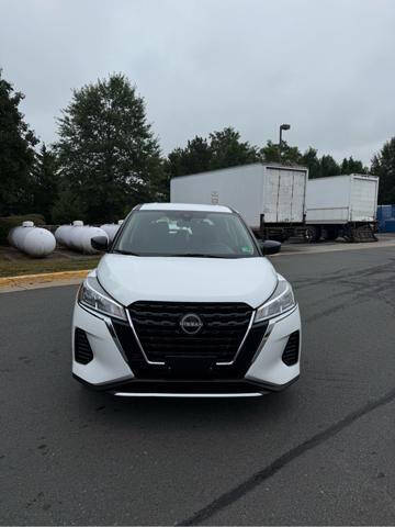 2023 Nissan Kicks S