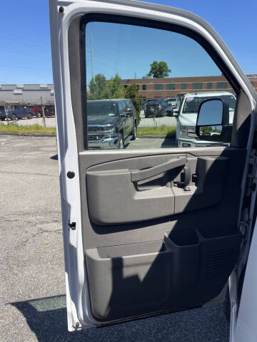 2019 Chevrolet Express 2500