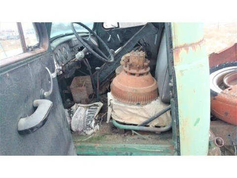 1952 International l 150