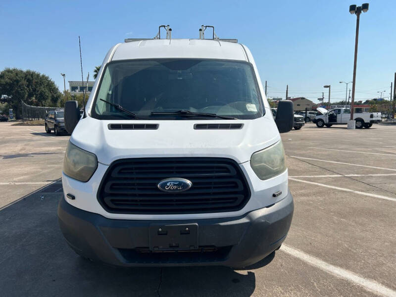 2015 Ford Transit Base photo 2