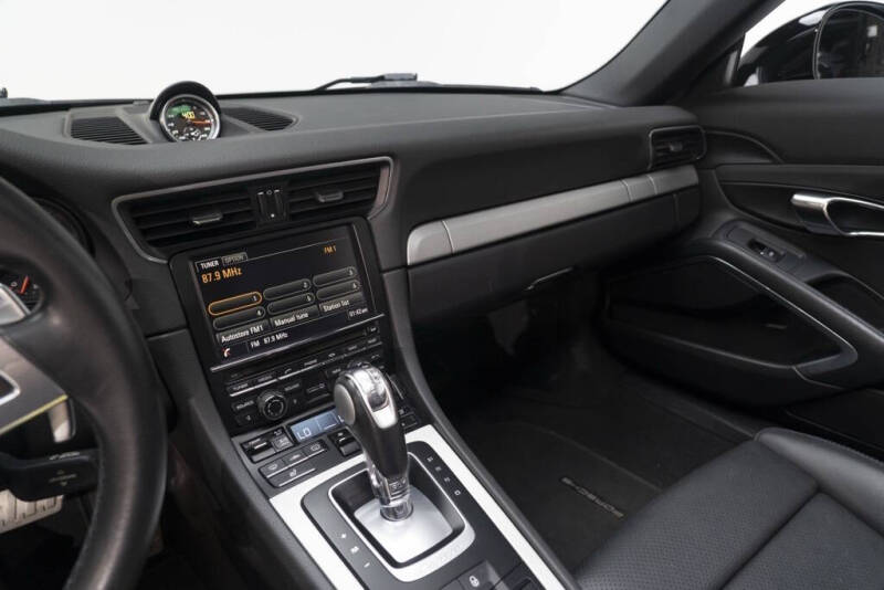 2015 Porsche 911 Carrera S