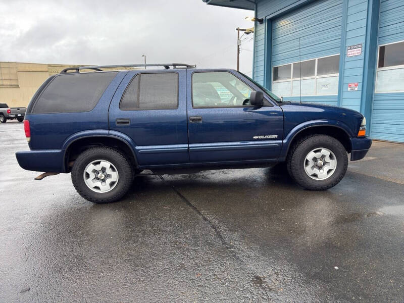 2004 Chevrolet Blazer LS