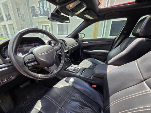 2015 Chrysler 300 S