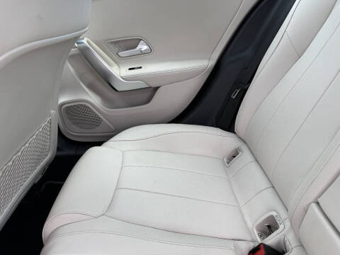 2020 Mercedes-Benz A-Class A 220 4MATIC