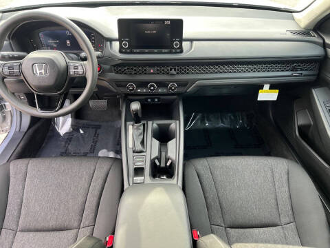 2025 Honda Accord LX