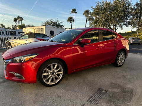 2017 Mazda MAZDA3 Touring