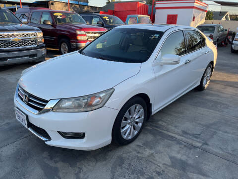 2013 Honda Accord for sale at Auto Emporium in Wilmington CA