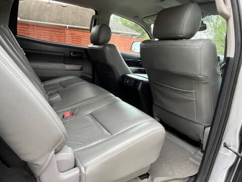 2011 Toyota Tundra Grade