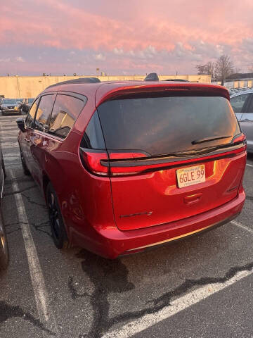 2025 Chrysler Pacifica Limited
