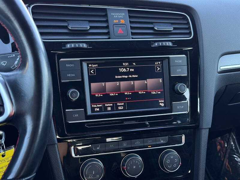 2019 Volkswagen Golf GTI