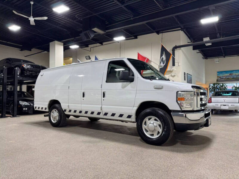 2012 Ford E-Series E-350 SD