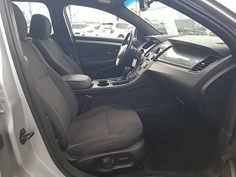 2018 Ford Taurus SEL