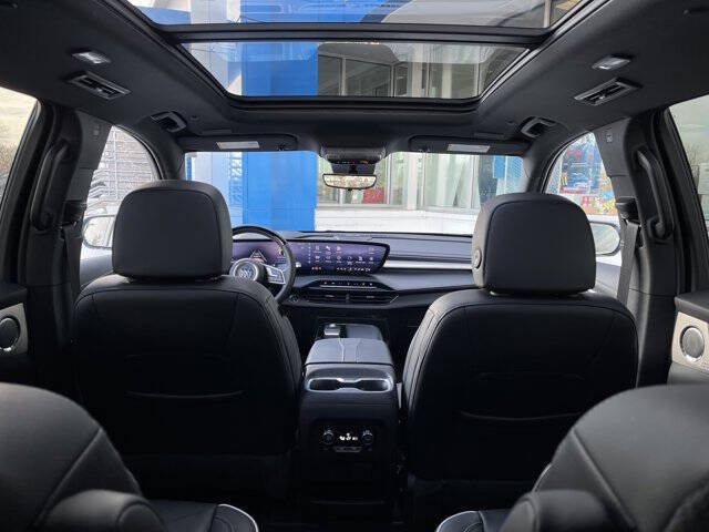 2025 Buick Enclave Avenir