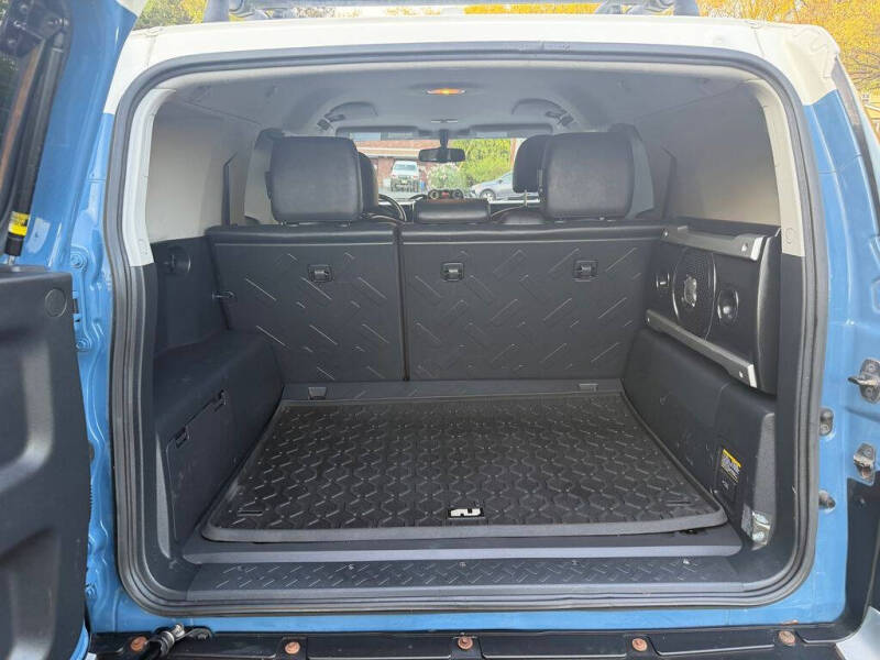 2012 Toyota FJ Cruiser