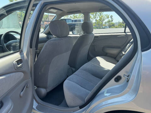 2002 Toyota Corolla CE