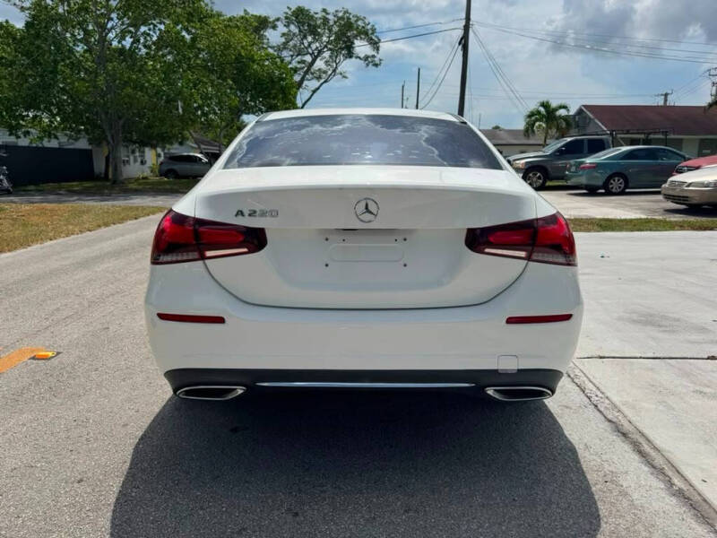 2019 Mercedes-Benz A-Class A 220