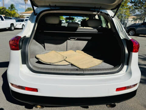 2011 Infiniti EX35 Journey