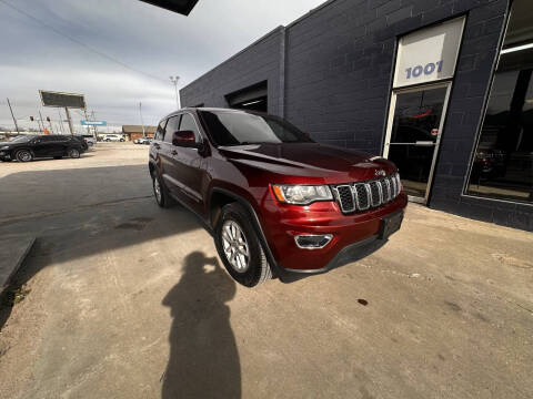 2020 Jeep Grand Cherokee Laredo