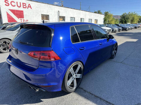 2016 Volkswagen Golf R 4Motion