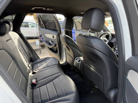 2020 Mercedes-Benz GLC GLC 300