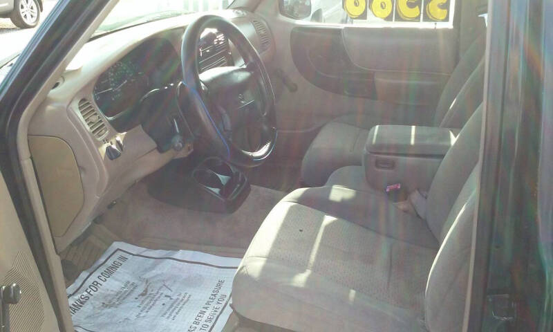1998 Mazda B-Series B3000 SE
