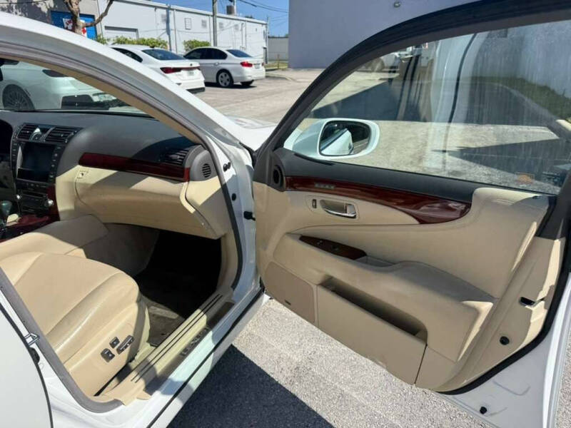 2010 Lexus LS 460