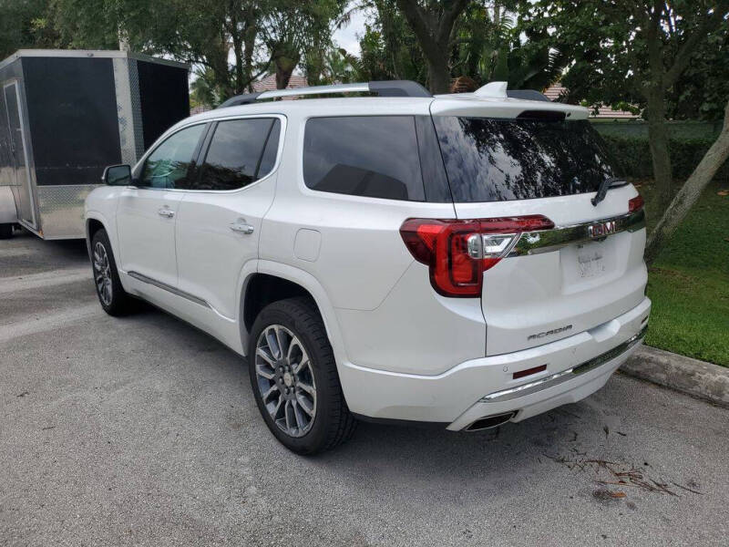 2021 GMC Acadia Denali