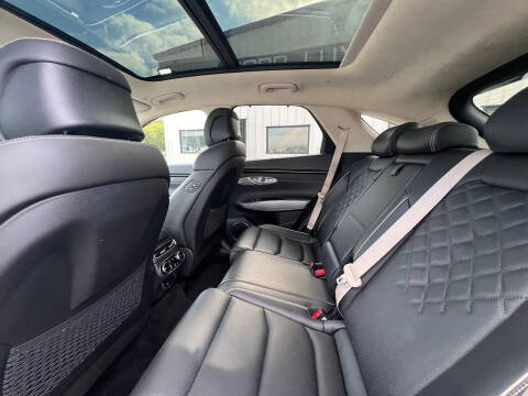 2023 Genesis Electrified GV70