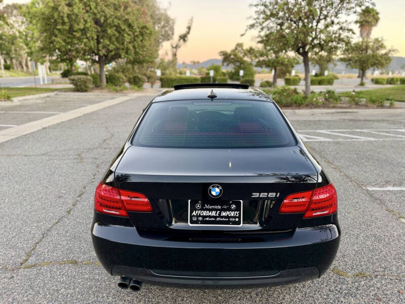 2012 BMW 3 Series 328i