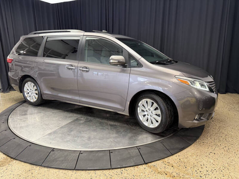 2015 Toyota Sienna Limited Premium 7-Passenger