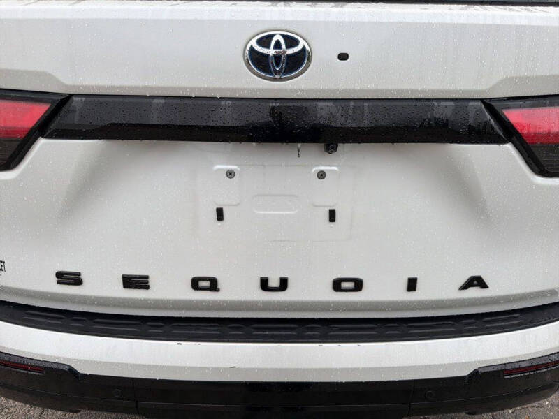 2023 Toyota Sequoia Platinum