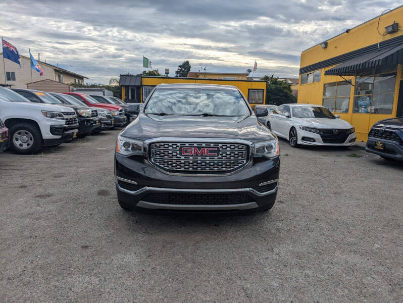 2017 GMC Acadia SLE-1