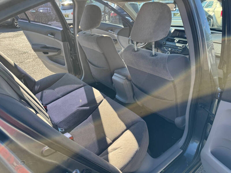 2010 Honda Accord LX-P