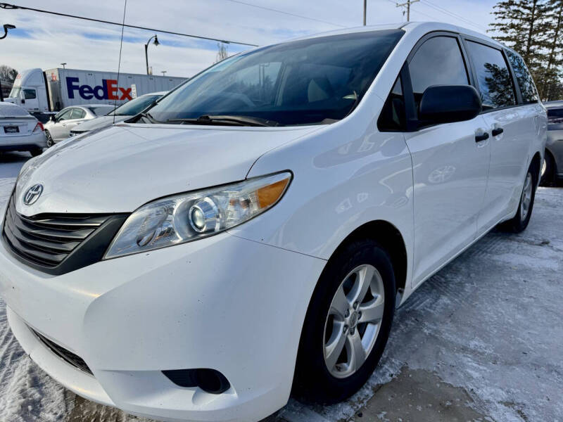 2014 Toyota Sienna L 7-Passenger