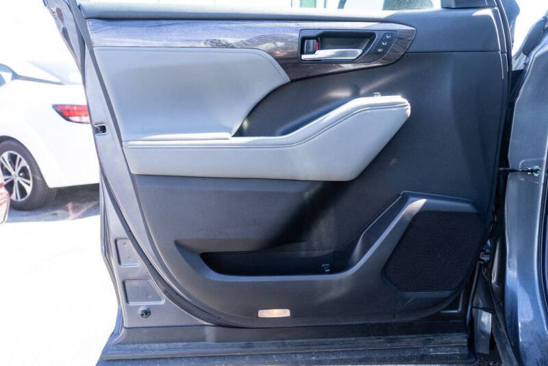 2024 Toyota Highlander Limited
